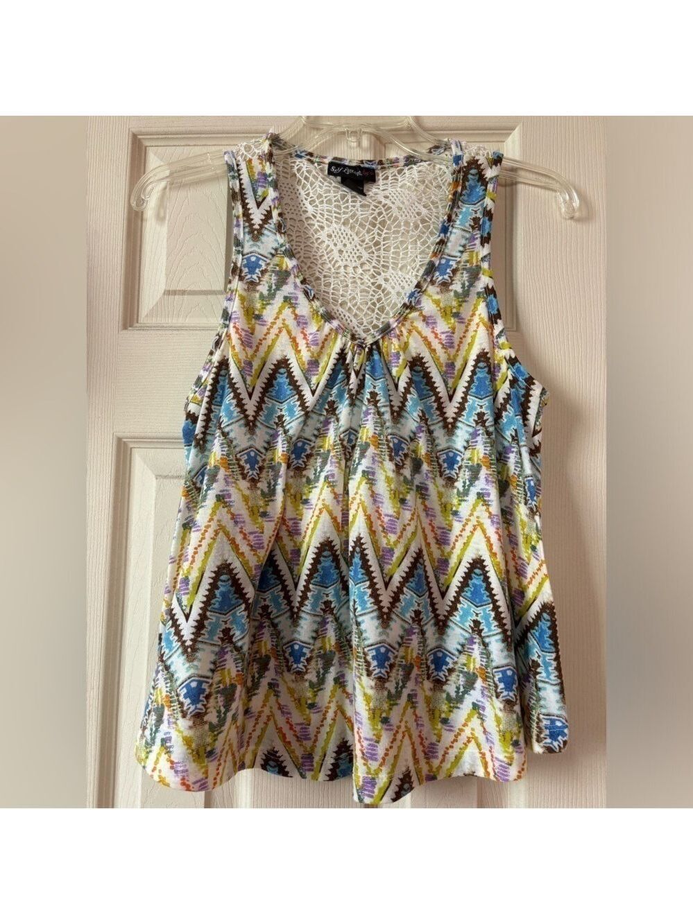 Self Esteem Sleeveless Multicolored Aztec Print Top Crochet Inset in Back. Sz L